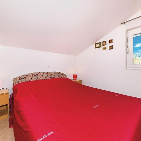 Gorgeous Apartment In Seget Vranjica Kültér fotó