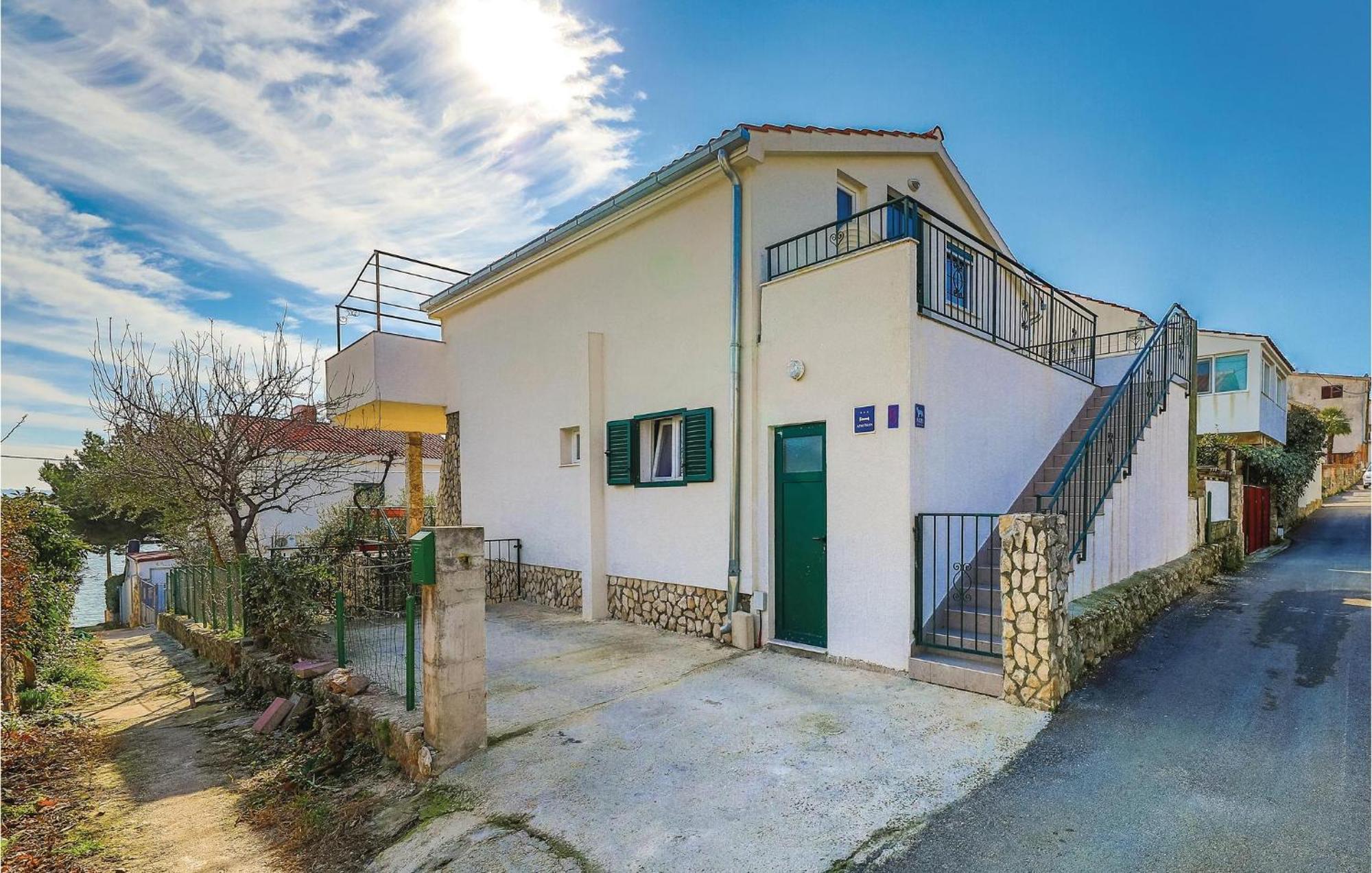 Gorgeous Apartment In Seget Vranjica Kültér fotó